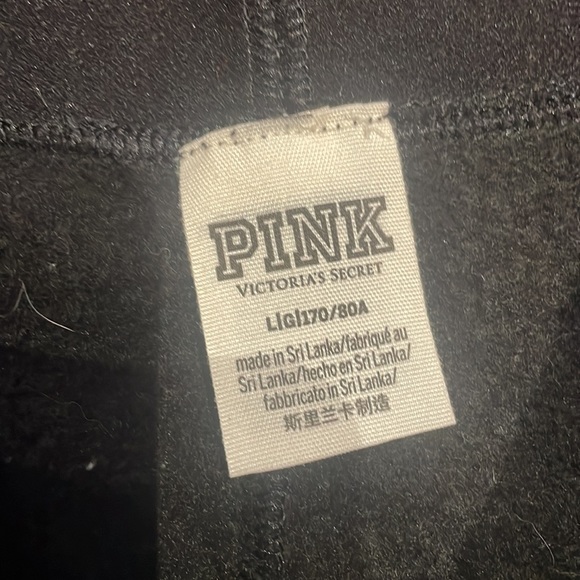 EUC Pink leopard shorts - Picture 5 of 8